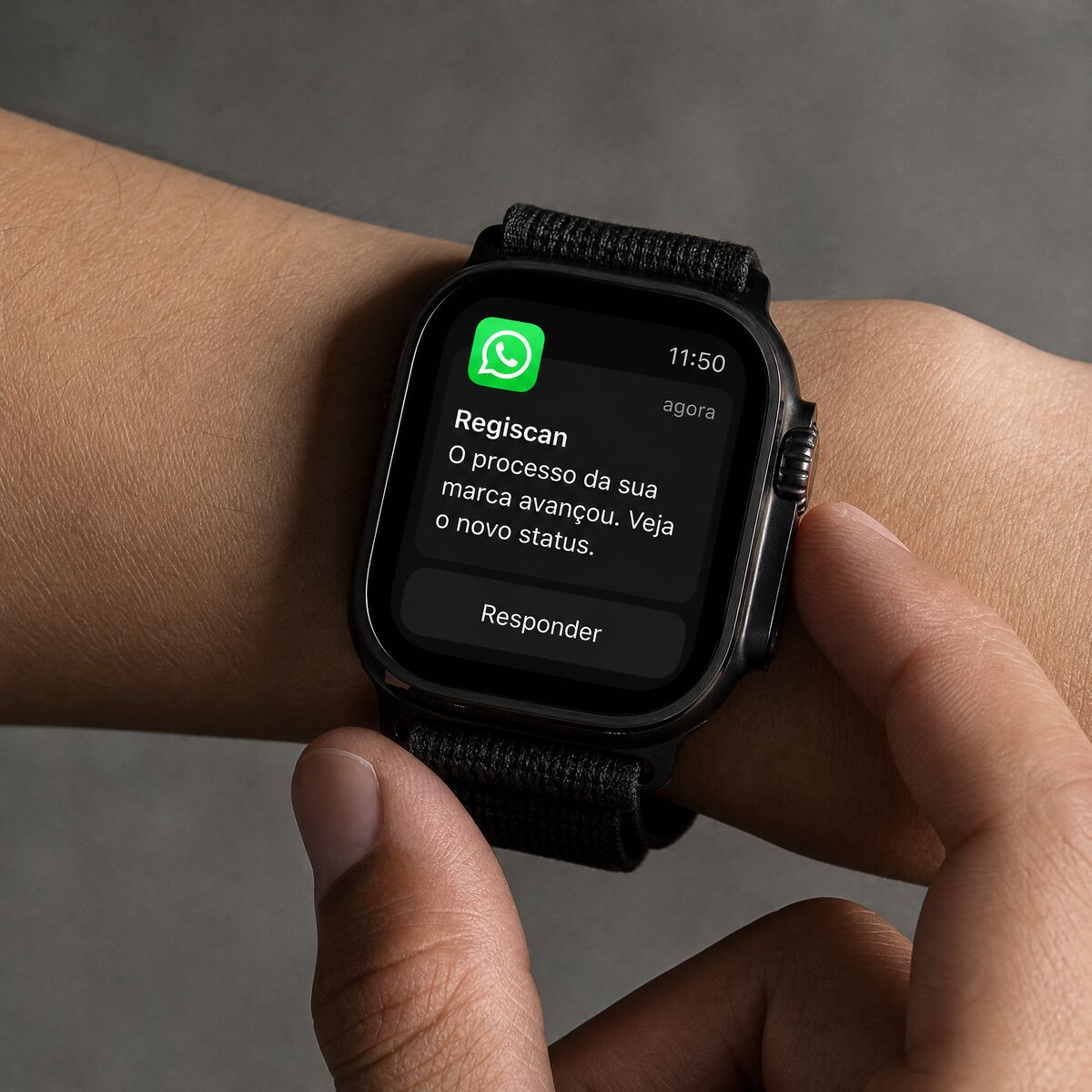 Notificação do Regiscan no WhatsApp em um Apple Watch